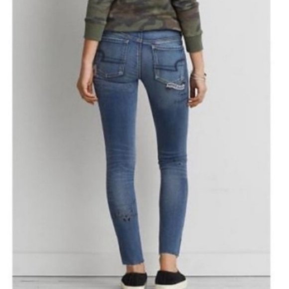 * ❤️ AMERICAN EAGLE  Open Road embroidered distressed jegging  SIZE: 0 - Picture 2 of 11